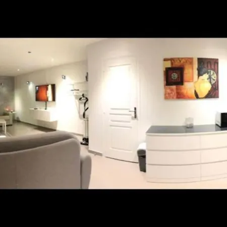Loft Porte De Paris Croix De Chavaux 93100 Montreuil Montreuil  Extérieur photo